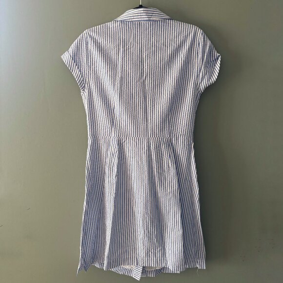 Vineyard Vines Tie Front Seersucker Shirtdress In Cornflower - Picture 6 of 8